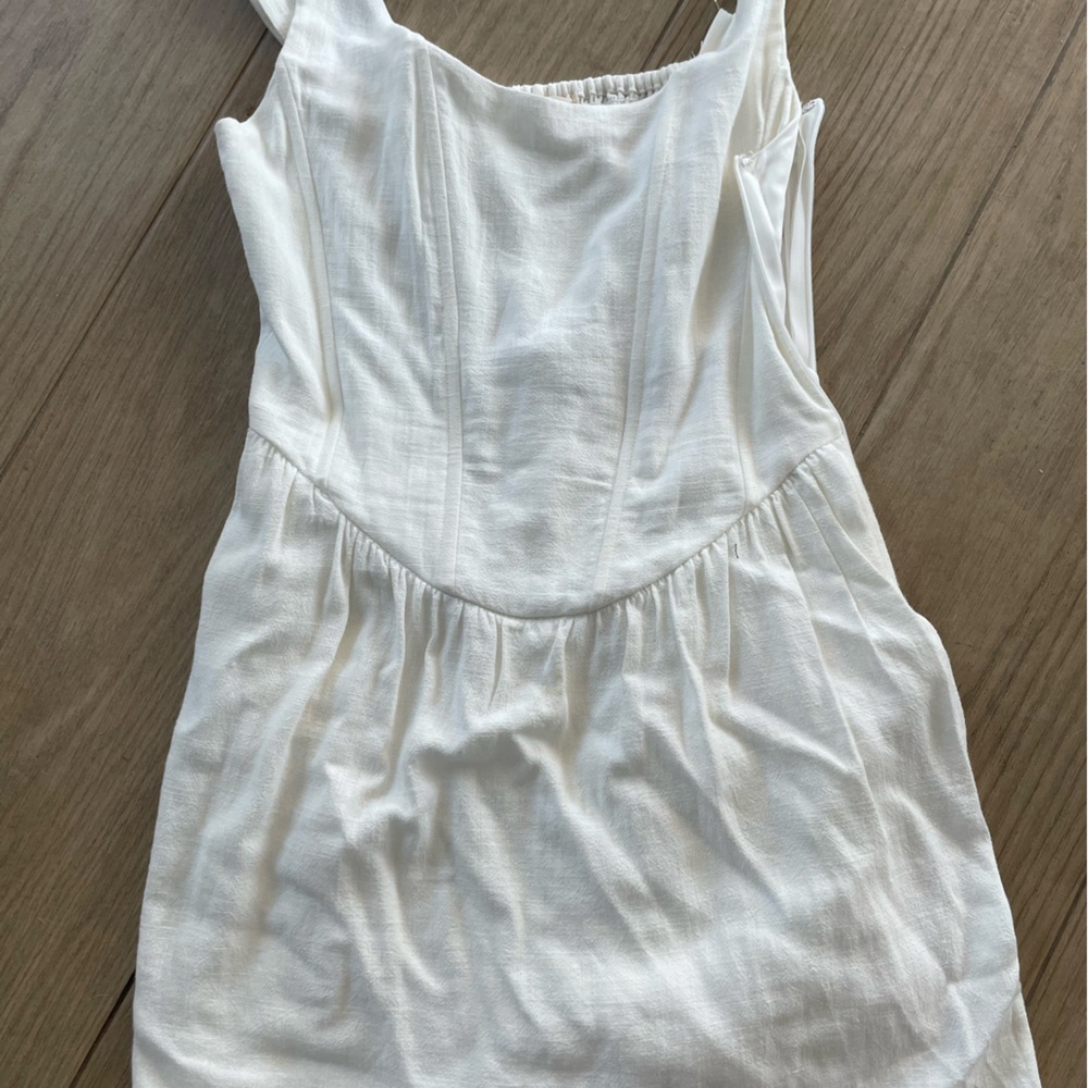 White Pleated Sleeveless Sundress